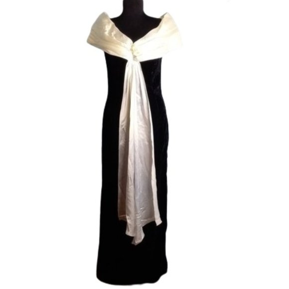 Scott McClintock 12 Black Velvet Dress Elegant Beaded Pin Shoulder Drape